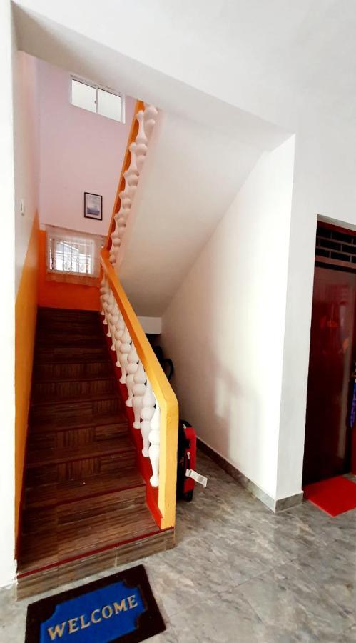 Guesthouse Kind And Love Хиккадува Экстерьер фото