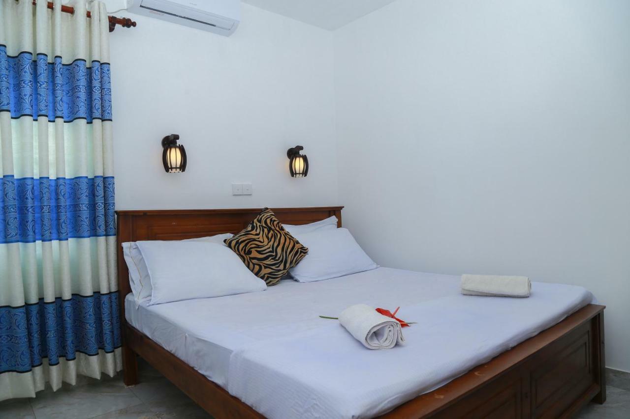 Guesthouse Kind And Love Хиккадува Экстерьер фото